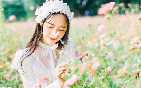 嘉兴美女陪玩调酒师魏凌芹